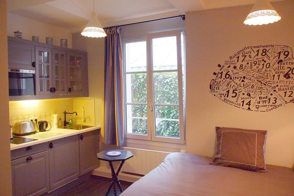 Petit Paris - Oasis In Marais Apartment Екстериор снимка