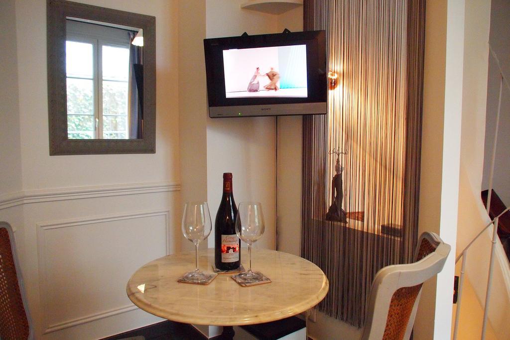 Petit Paris - Oasis In Marais Apartment Екстериор снимка